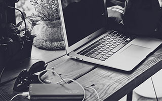 官方网站-布云朝克特2-0斯库尔凯特 晋级迈阿密站资格赛决胜轮